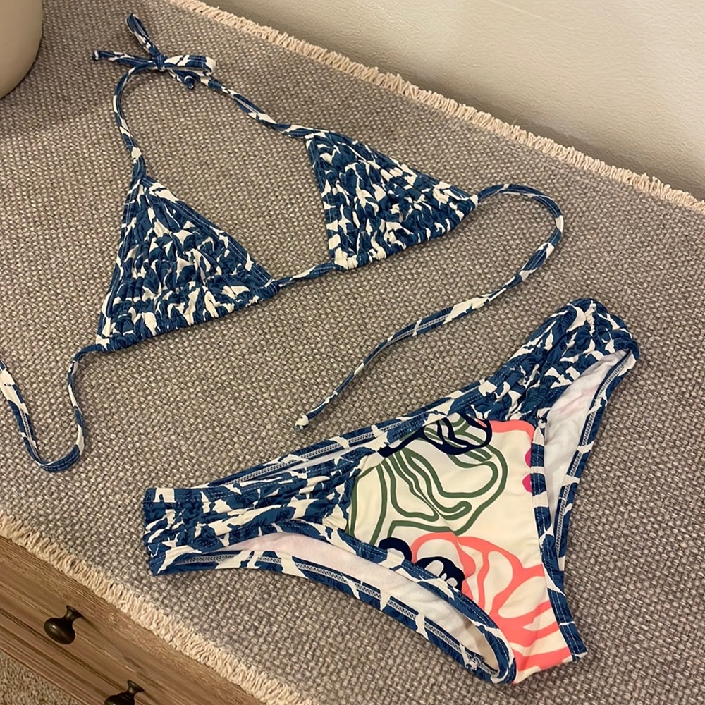 MAYA SWIMWEAR Aruba Blue and White Print Bikini Set